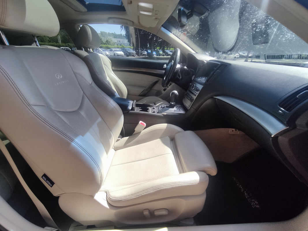 Infiniti G37 — 28