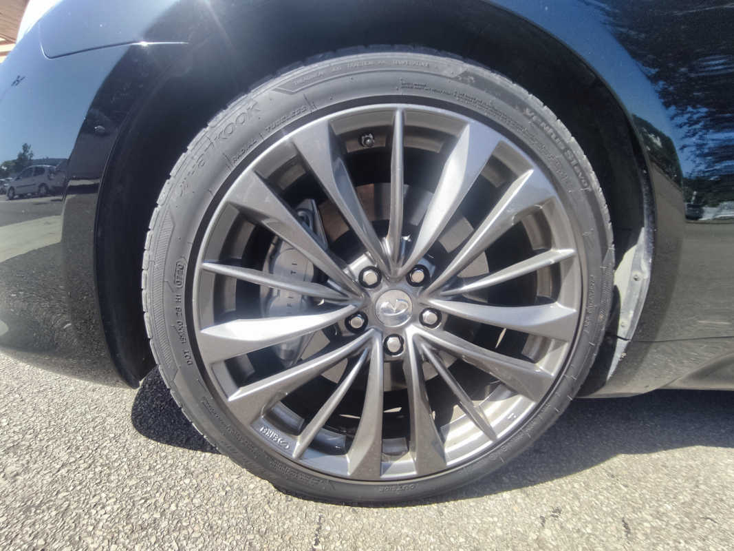 Infiniti G37 — 37
