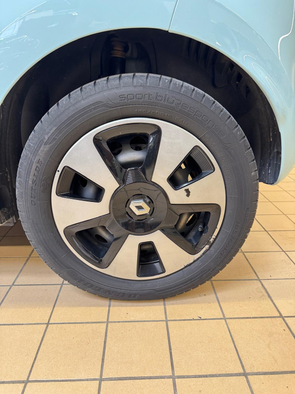 Renault Twingo — 27