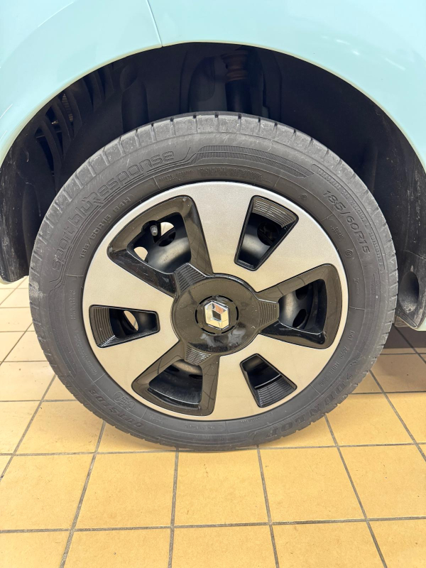 Renault Twingo — 26