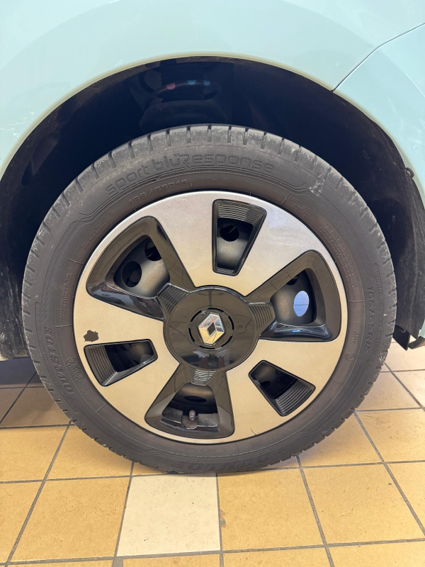 Renault Twingo — 28
