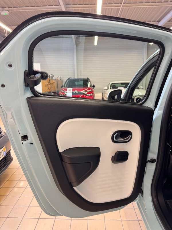 Renault Twingo — 22