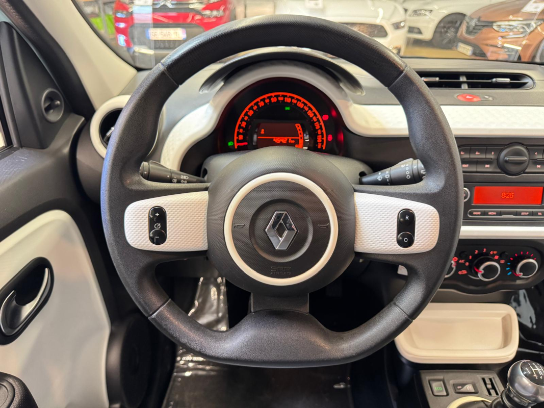 Renault Twingo — 13
