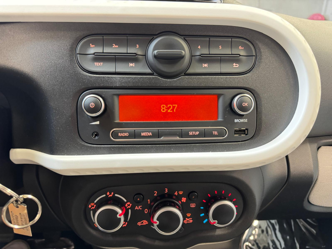 Renault Twingo — 17