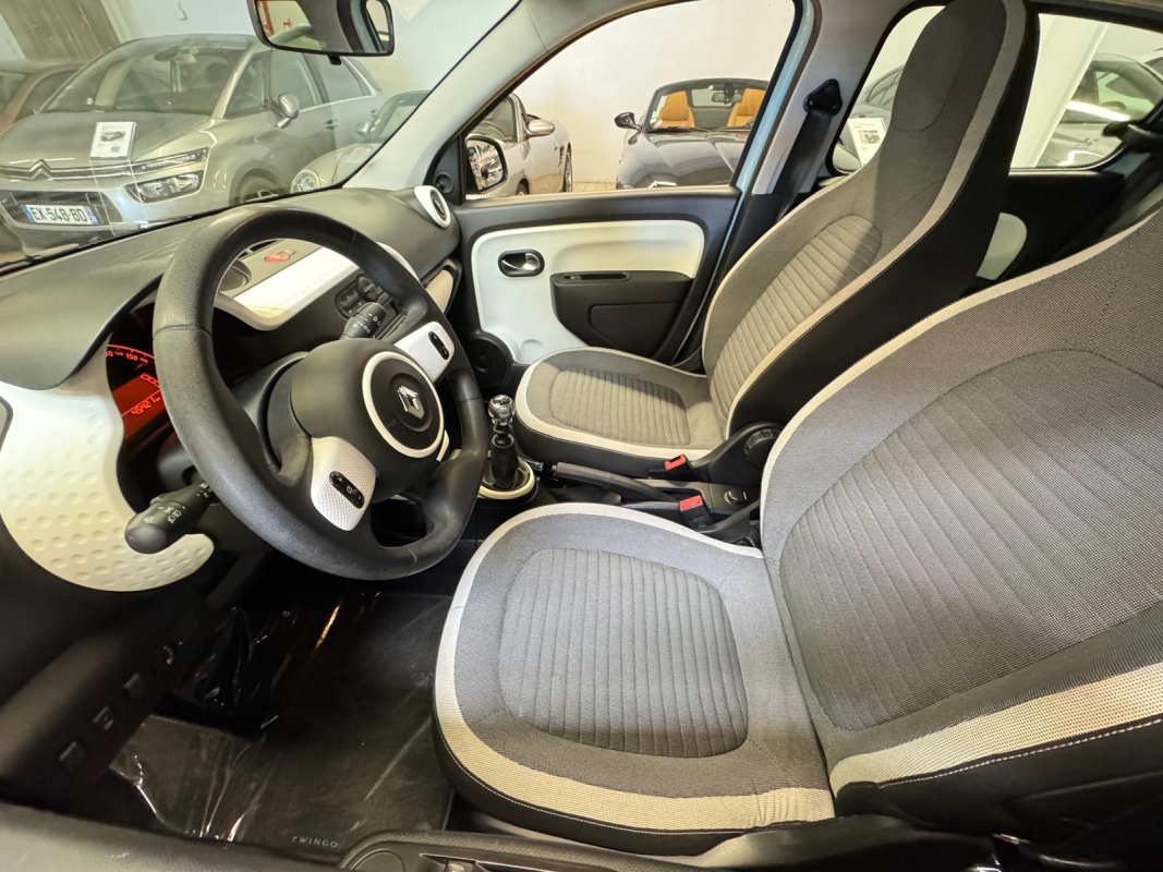 Renault Twingo — 18