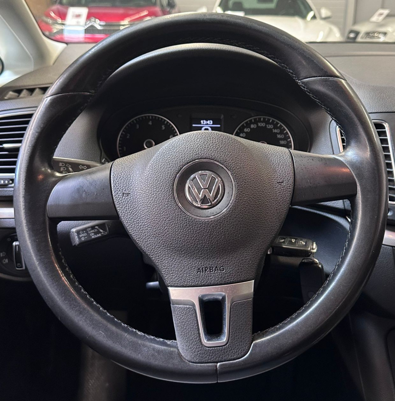 Volkswagen Sharan — 25