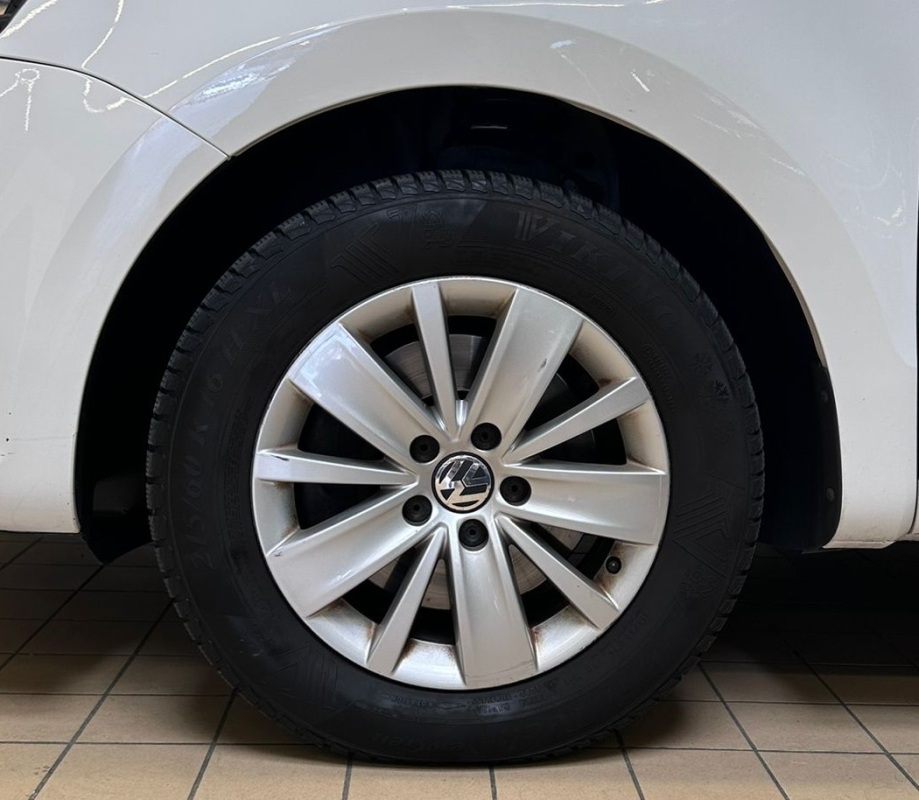 Volkswagen Sharan — 31