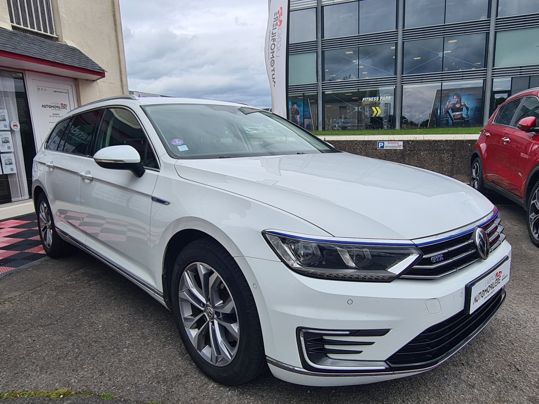 Volkswagen Passat SW — 7