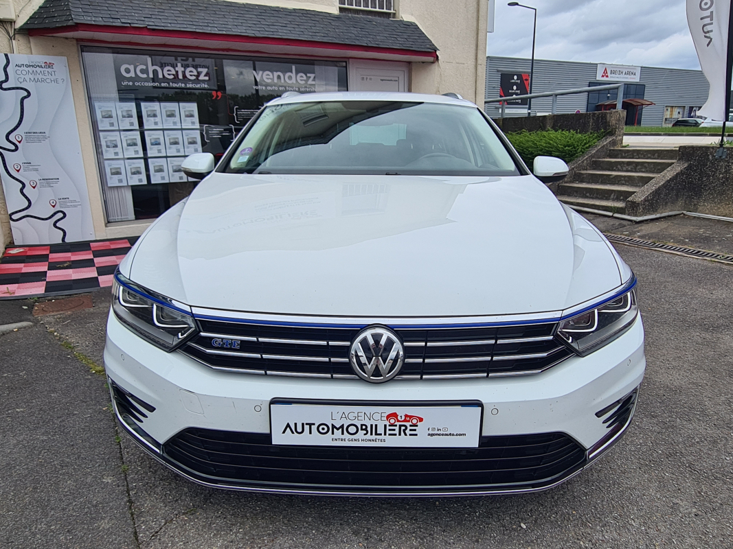 Volkswagen Passat SW — 8