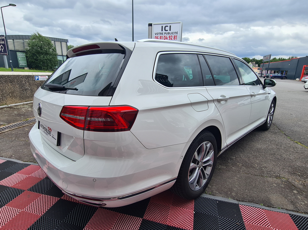 Volkswagen Passat SW — 5