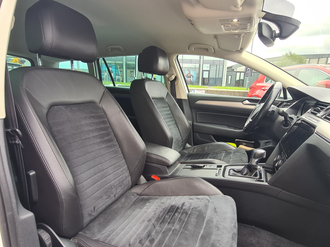 Volkswagen Passat SW — 27