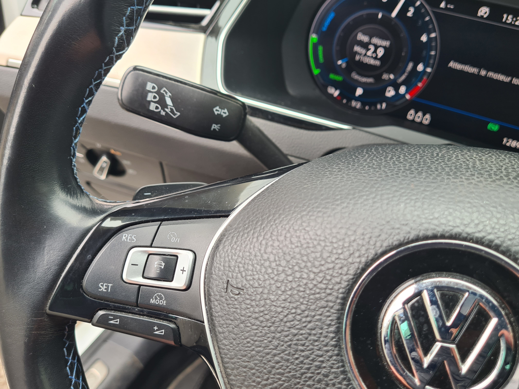 Volkswagen Passat SW — 20
