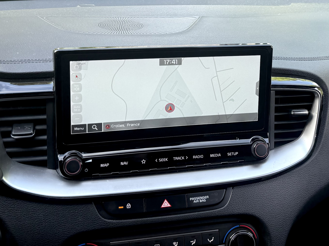Kia Ceed — 10