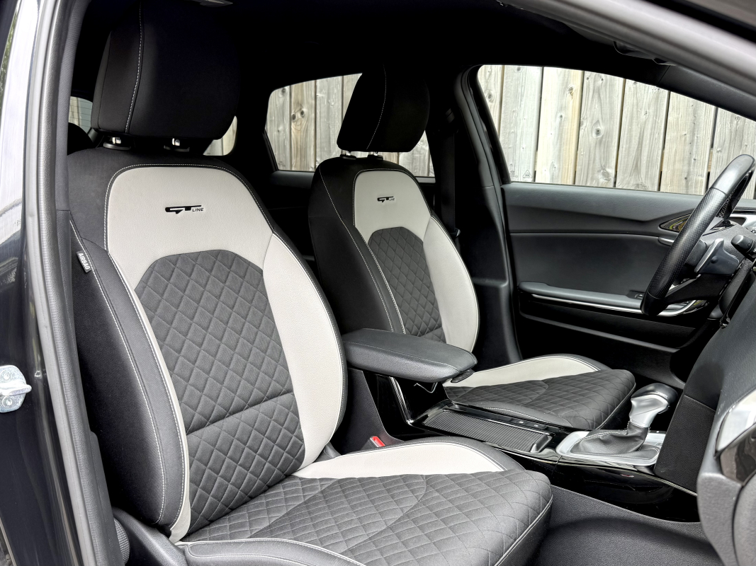 Kia Ceed — 7