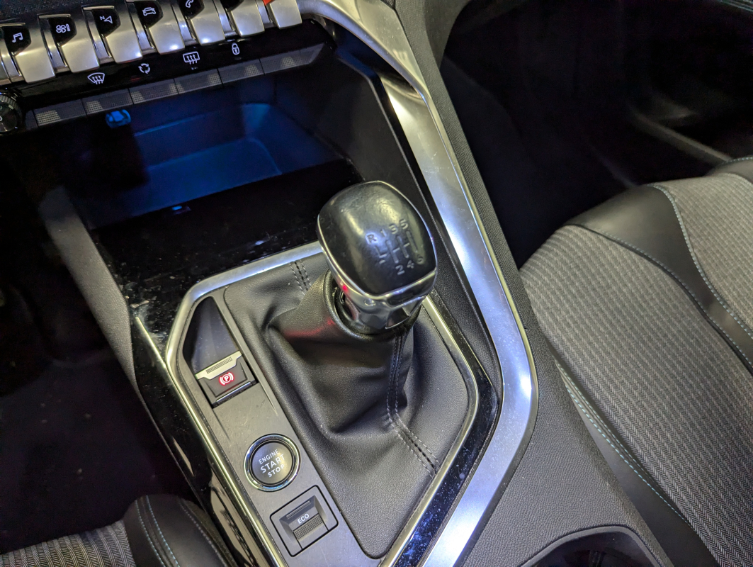 Peugeot 5008 — 17