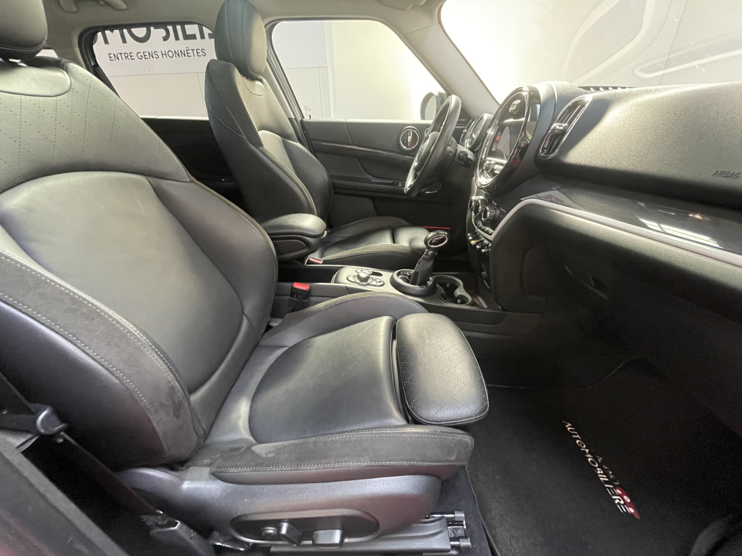 Mini Countryman — 19