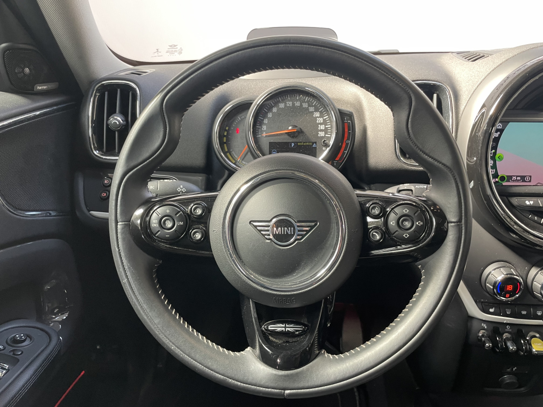 Mini Countryman — 14