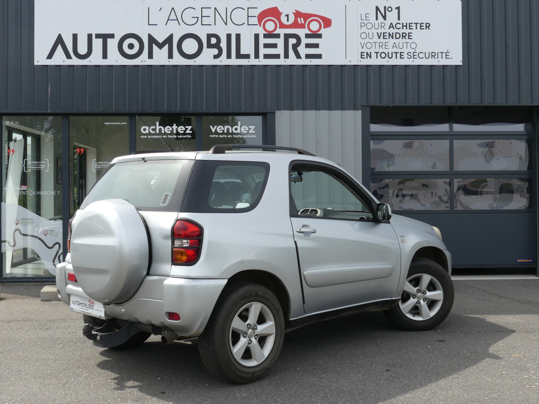 Toyota RAV4 — 5
