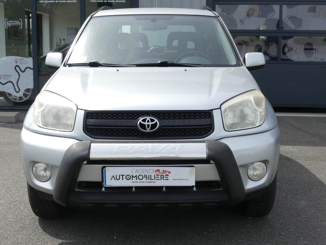 Toyota RAV4 — 8