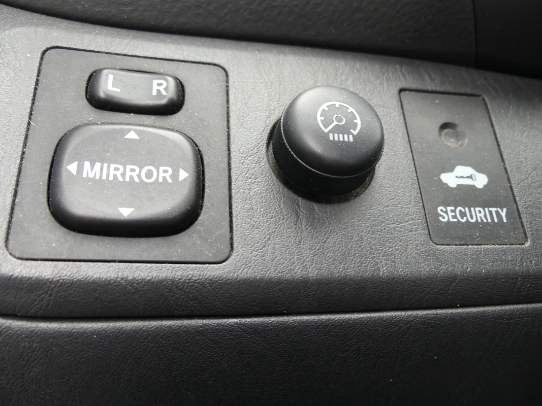 Toyota RAV4 — 24