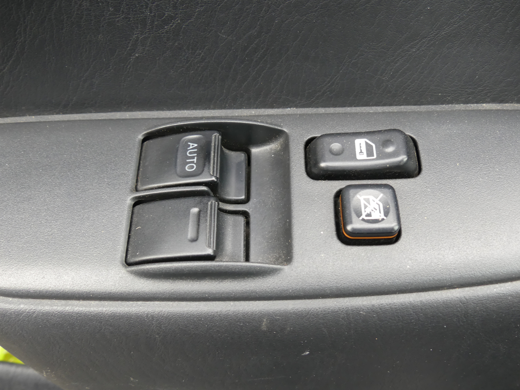 Toyota RAV4 — 25