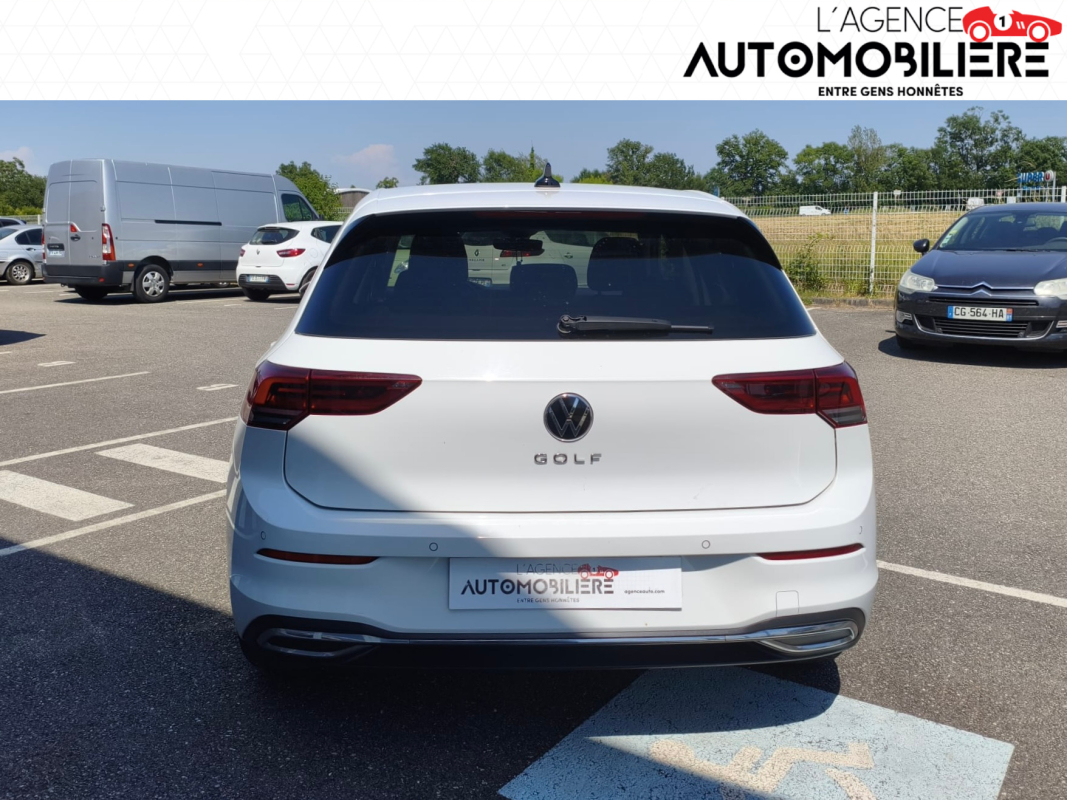 Volkswagen Golf — 6