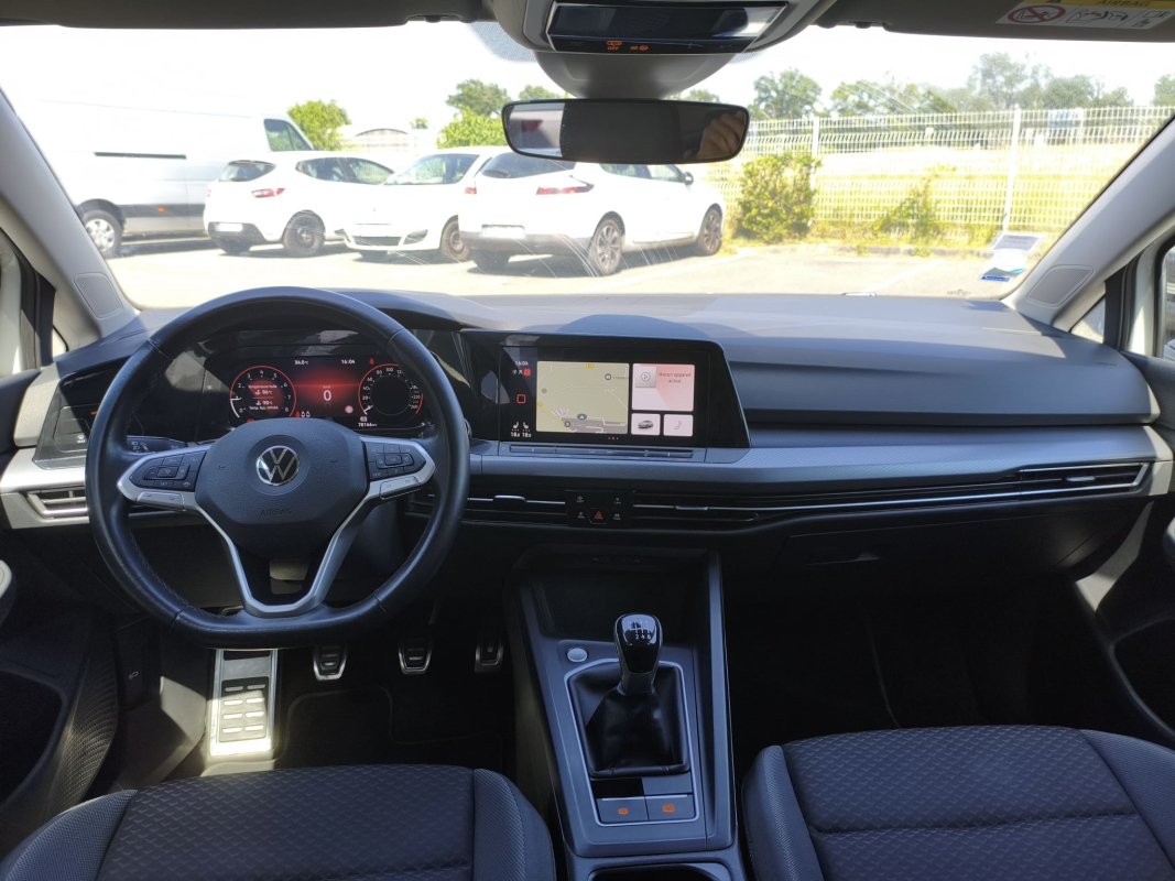 Volkswagen Golf — 13