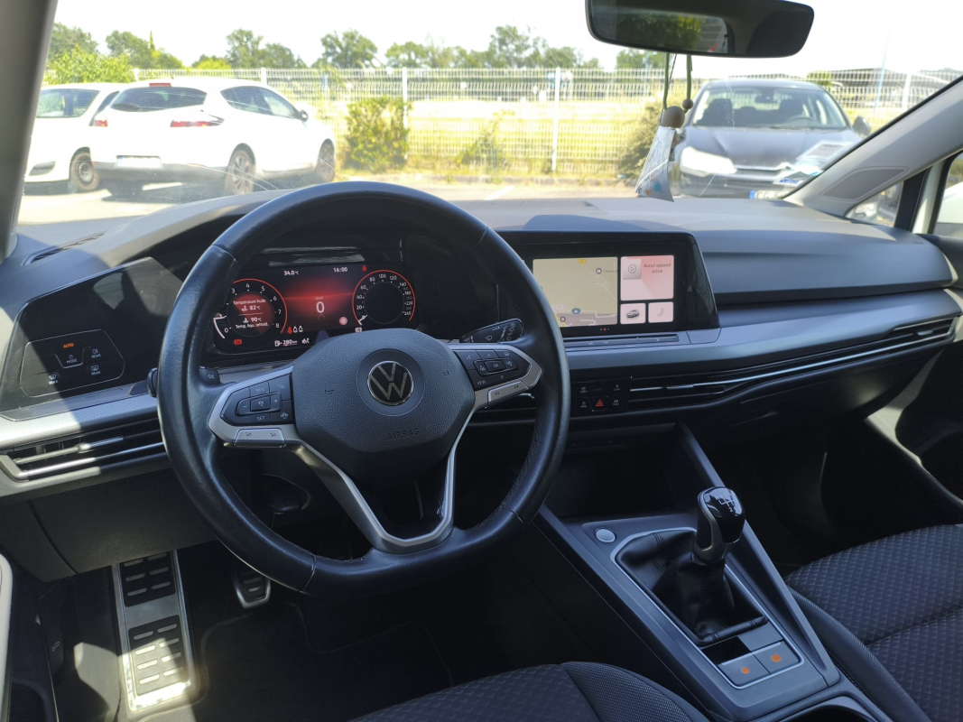 Volkswagen Golf — 12