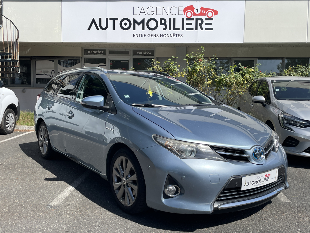 Toyota Auris Touring Sport