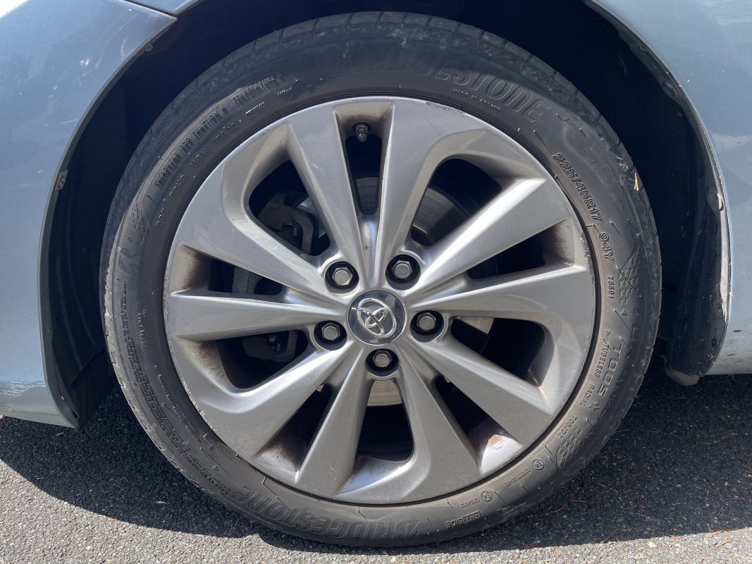 Toyota Auris Touring Sport — 21