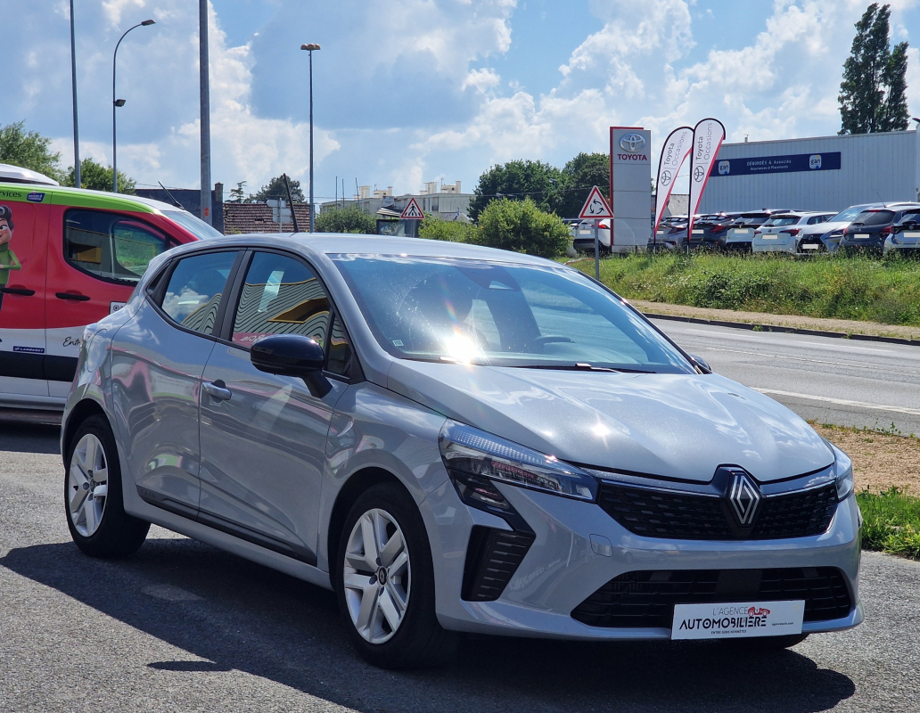 Renault Clio — 4