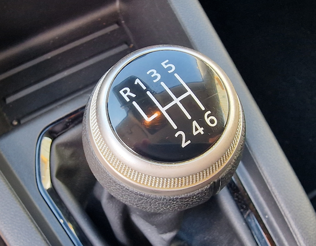 Renault Clio — 13