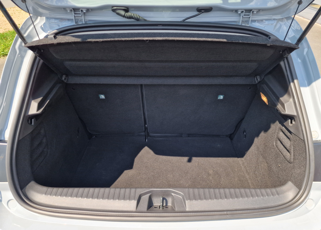 Renault Clio — 19