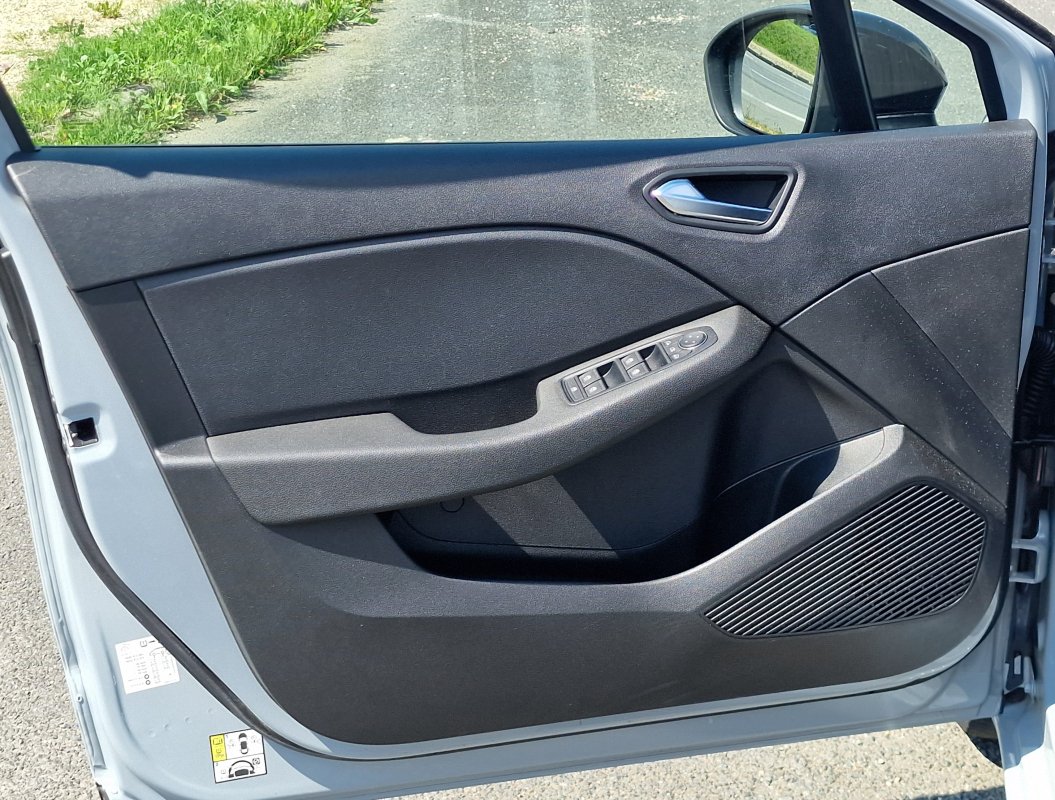 Renault Clio — 21