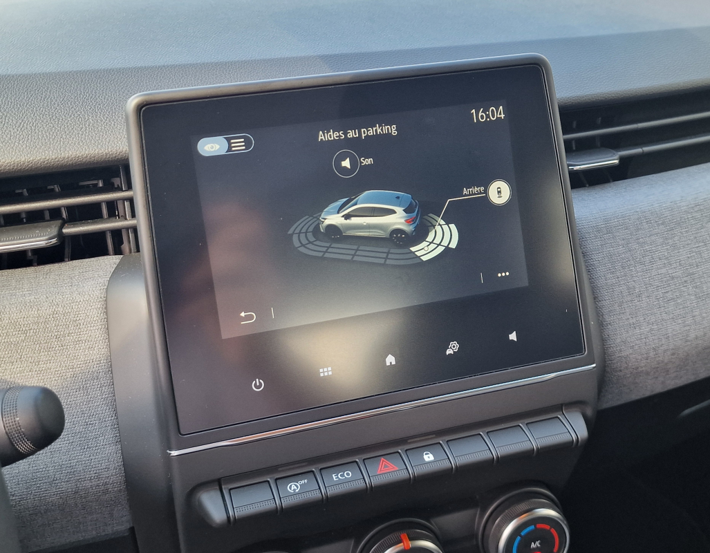 Renault Clio — 23