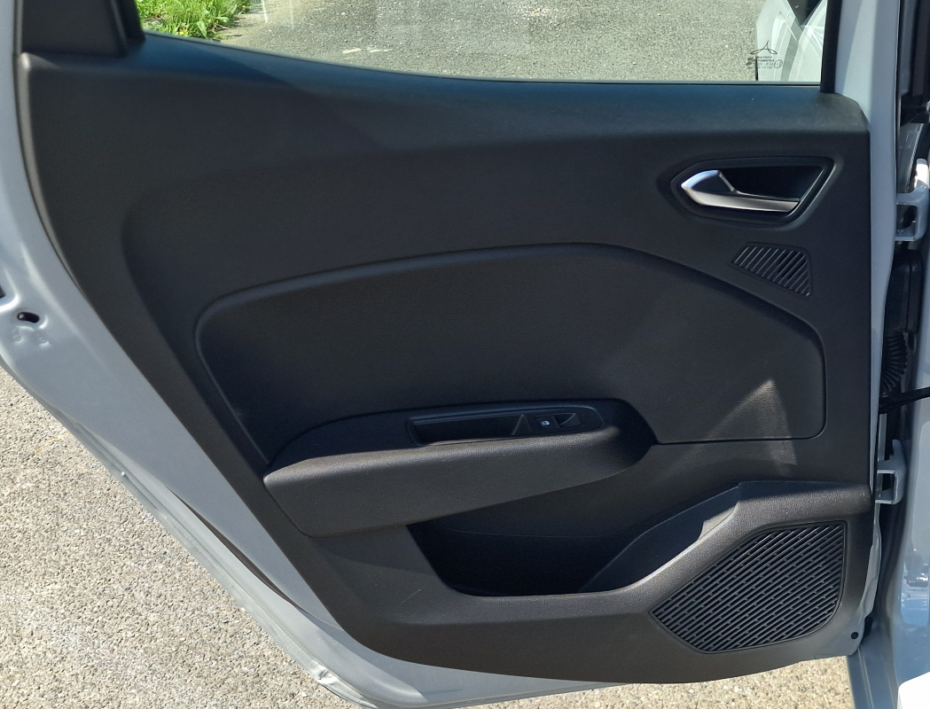 Renault Clio — 27