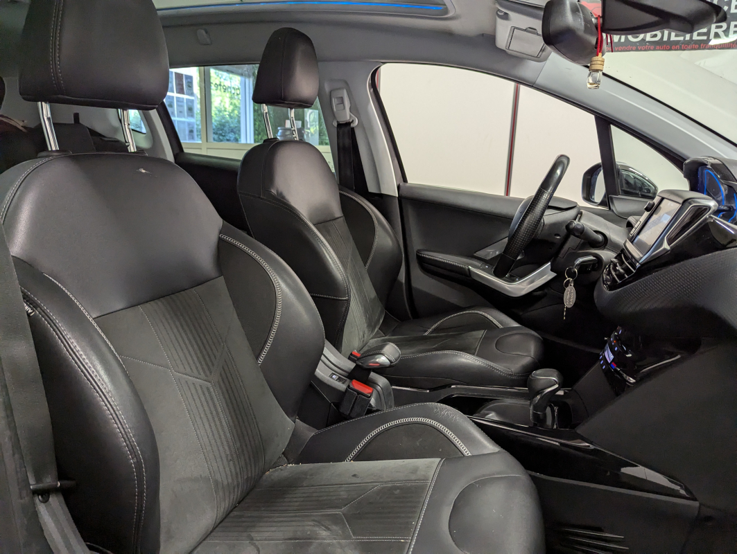 Peugeot 2008 — 11