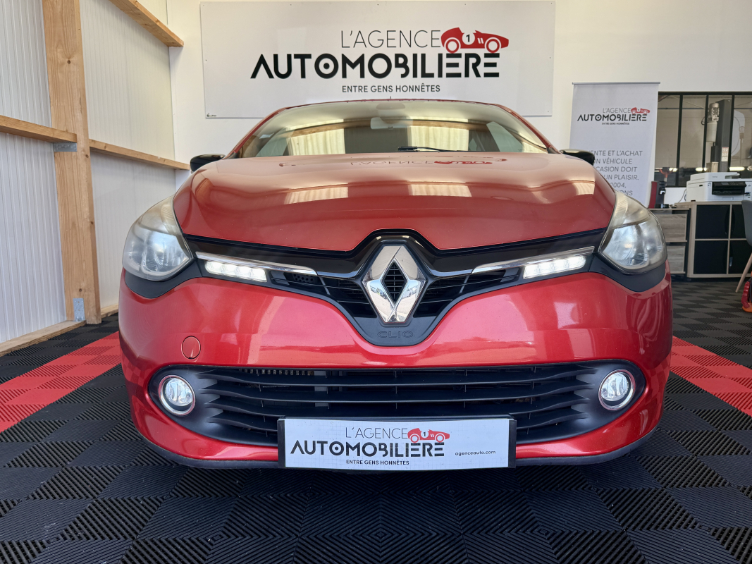 Renault Clio — 2