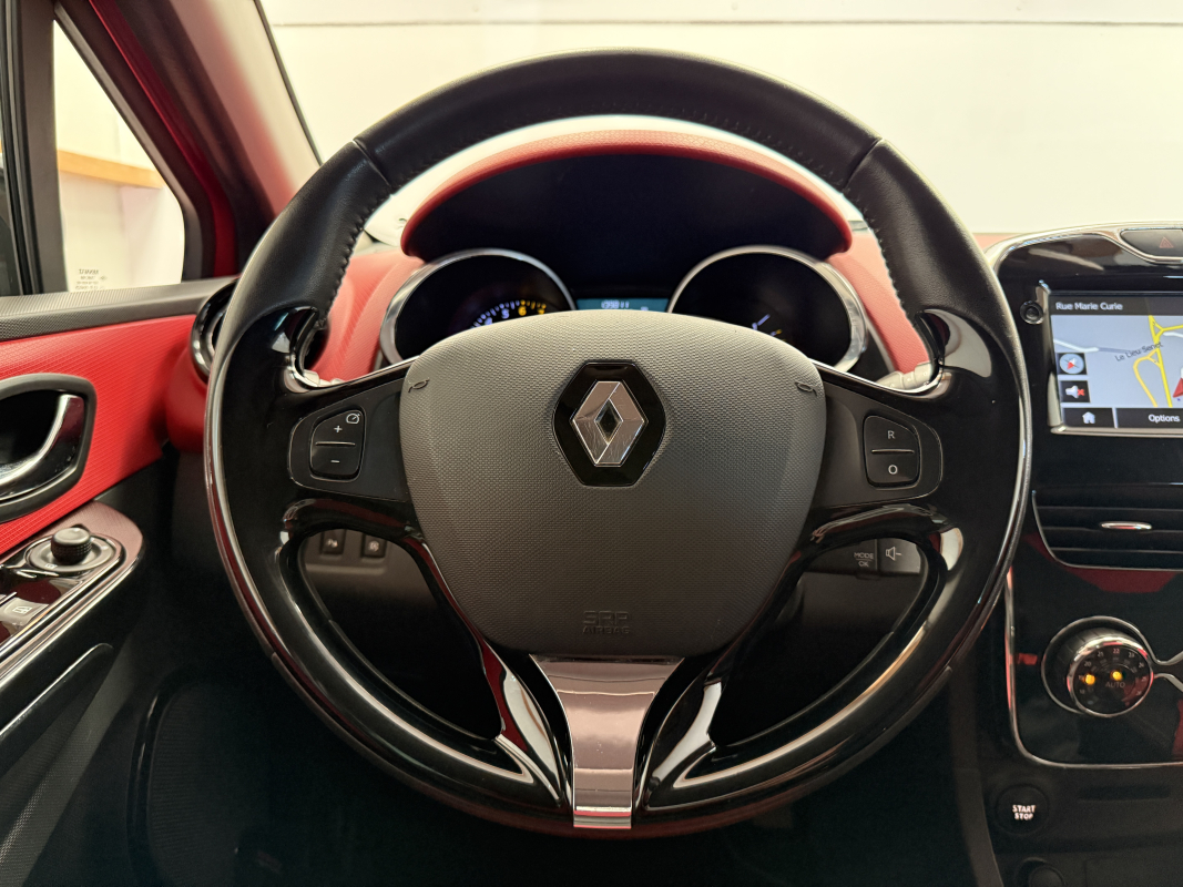 Renault Clio — 17
