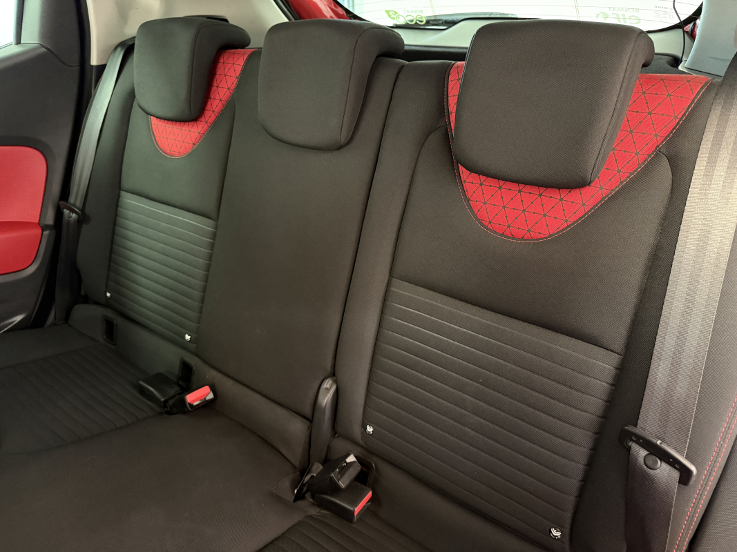 Renault Clio — 15