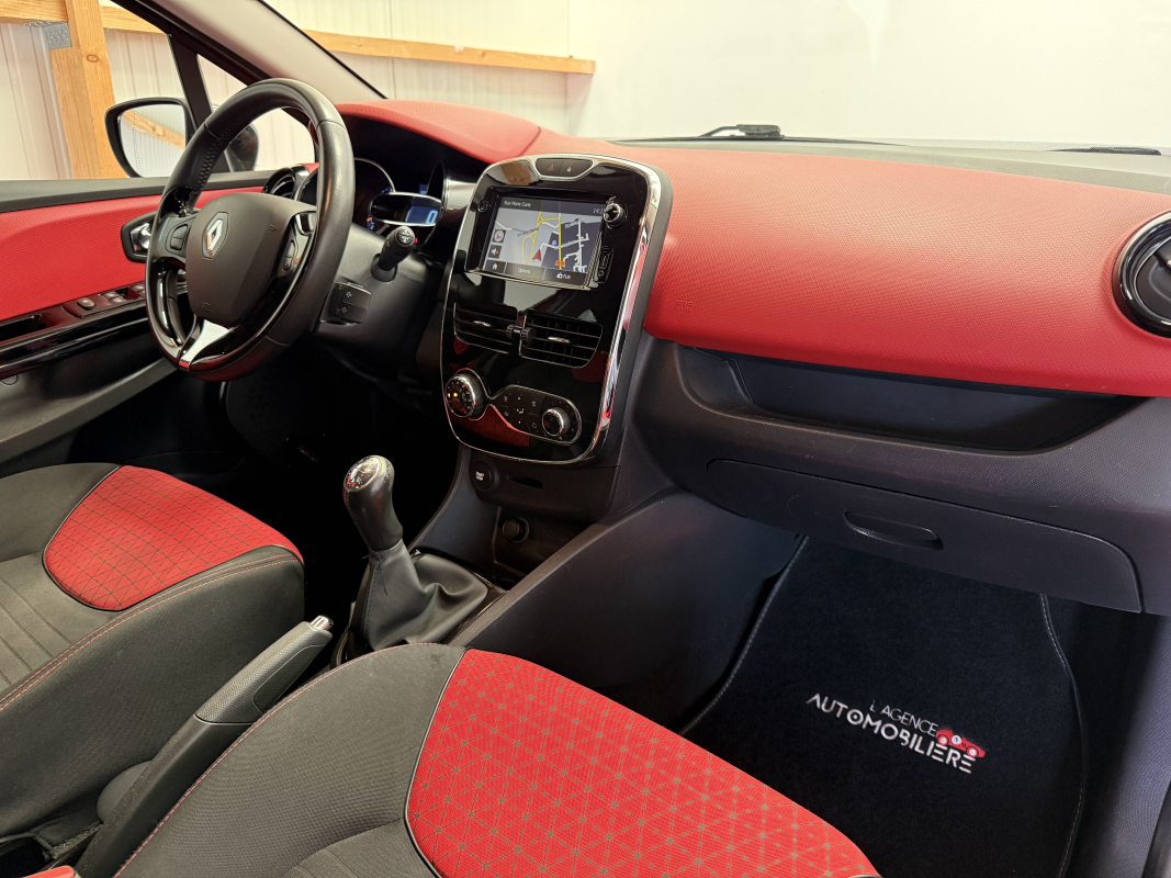 Renault Clio — 13