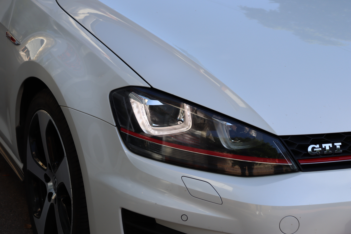 Volkswagen Golf — 37