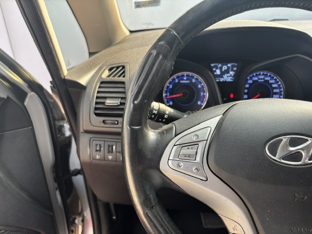 Hyundai ix20 — 4