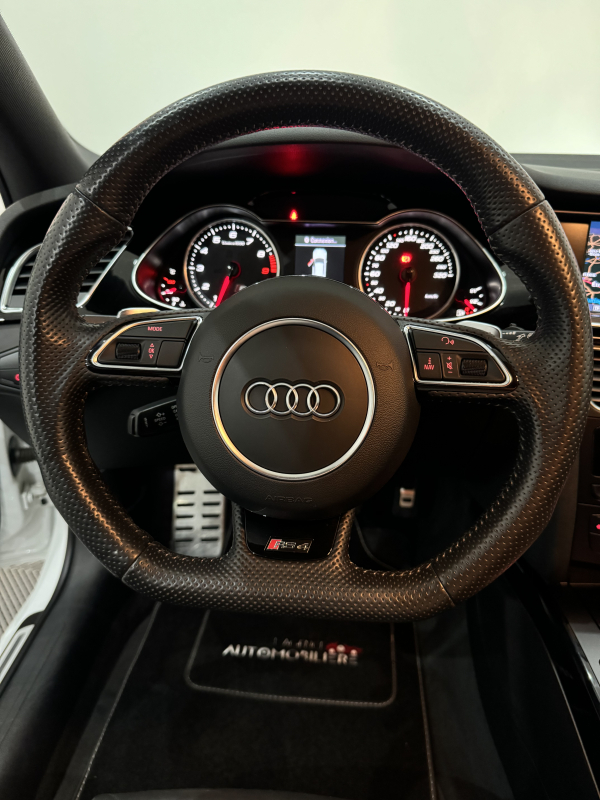 Audi RS4 — 24