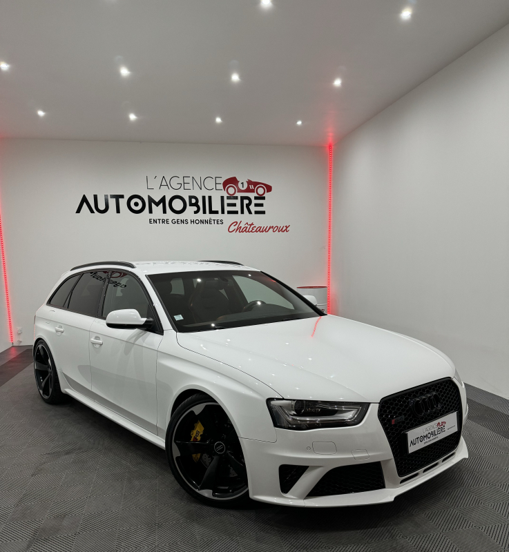 Audi RS4 — 3