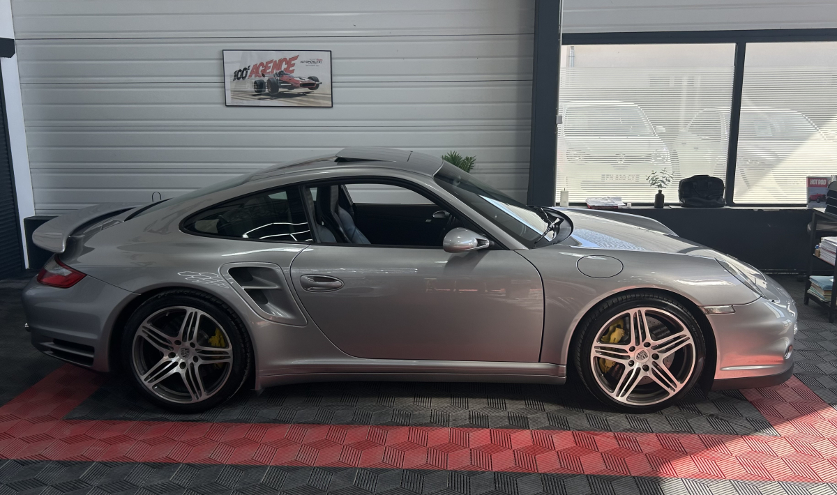 Porsche 911 — 3