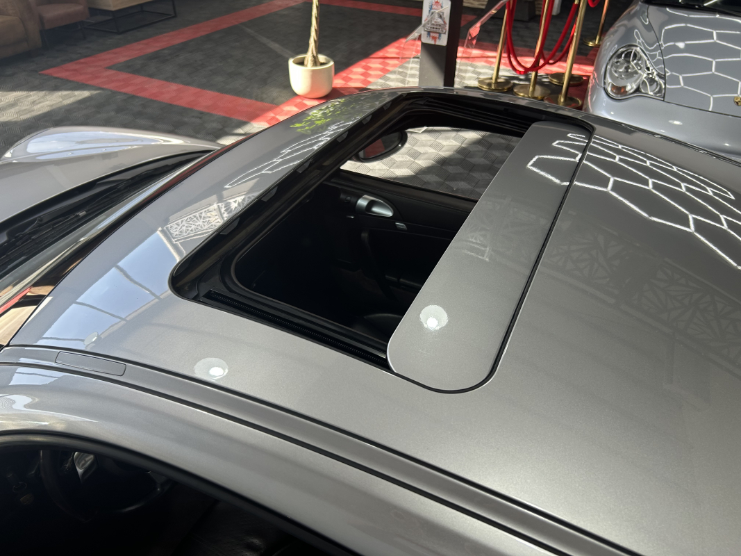 Porsche 911 — 36
