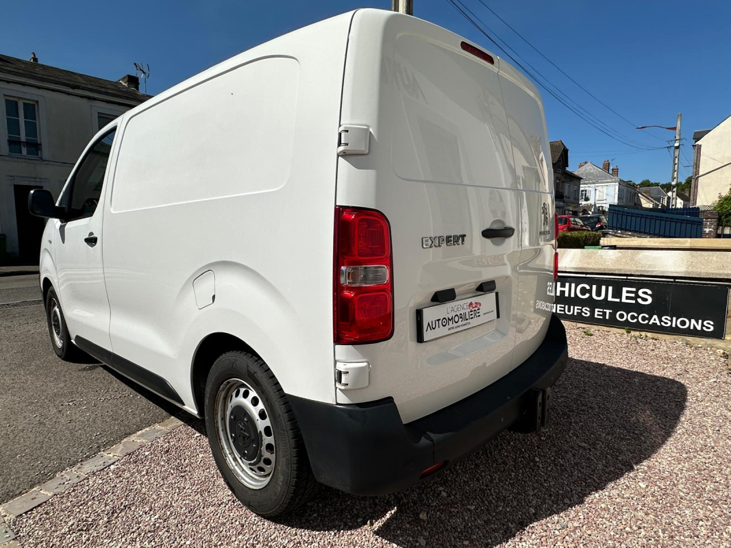 Peugeot Expert — 4
