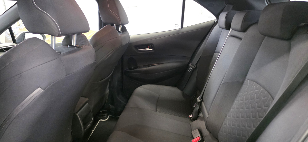 Toyota Corolla — 16