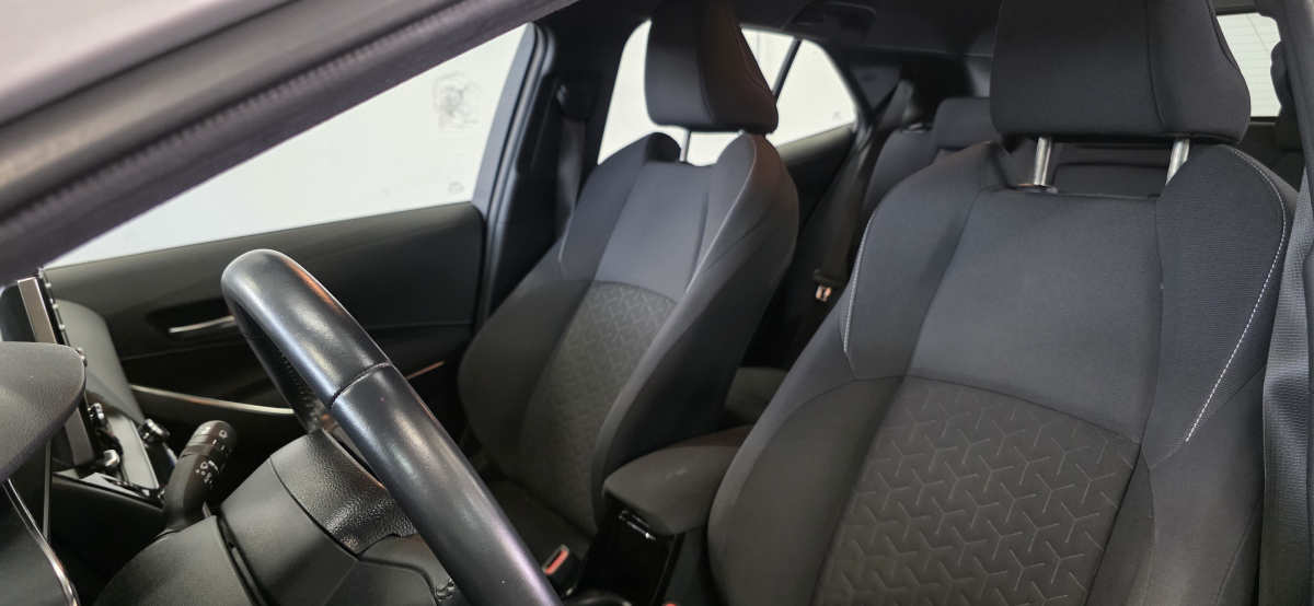 Toyota Corolla — 10